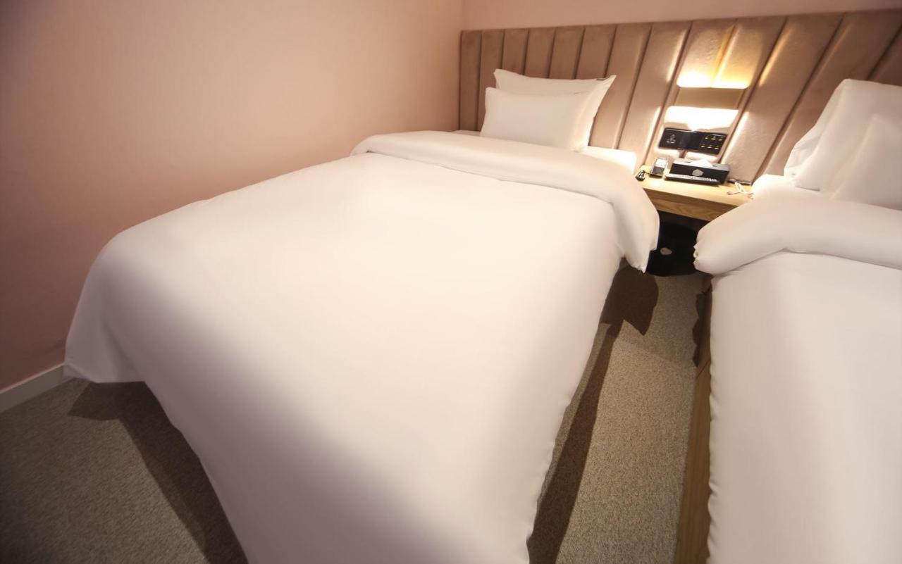 Hotel Lazy Heaven Changwon Εξωτερικό φωτογραφία