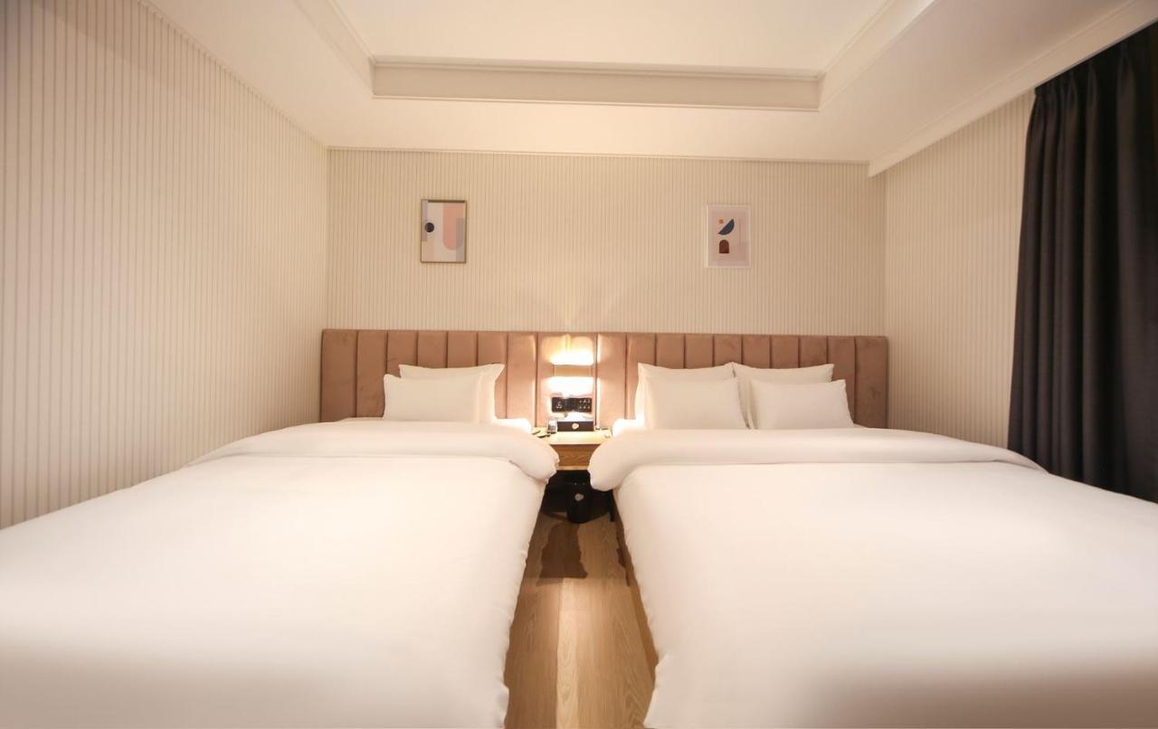 Hotel Lazy Heaven Changwon Εξωτερικό φωτογραφία